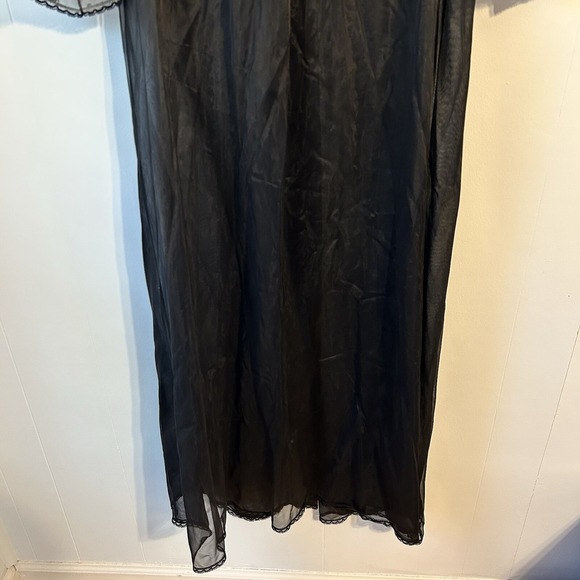 Vintage Women Small P Shadow Line, Black Lace, Victorian‎ Style See-Through Robe - Picture 11 of 13